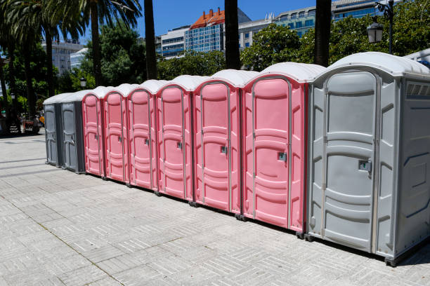 Best VIP or Luxury Restroom Trailers  in Pierre, SD